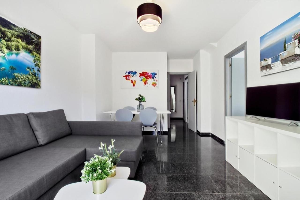 Ferienwohnung Atico Con Terraza Privada En Malaga Centro Exterior foto